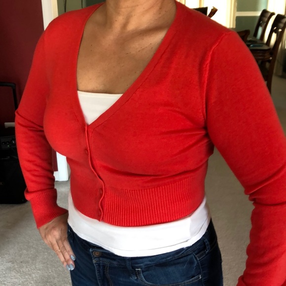 Old Navy Sweaters - OLD NAVY - Crop sweater
